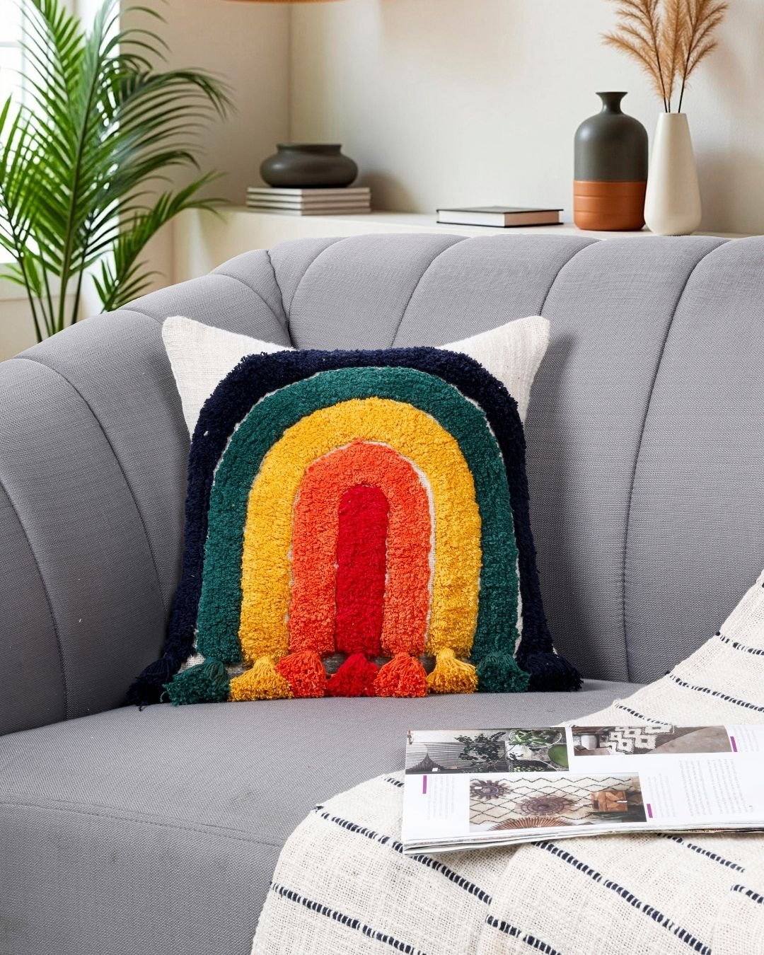 114 Handtufted Rainbow-Curve Cushion Cover - Image 1