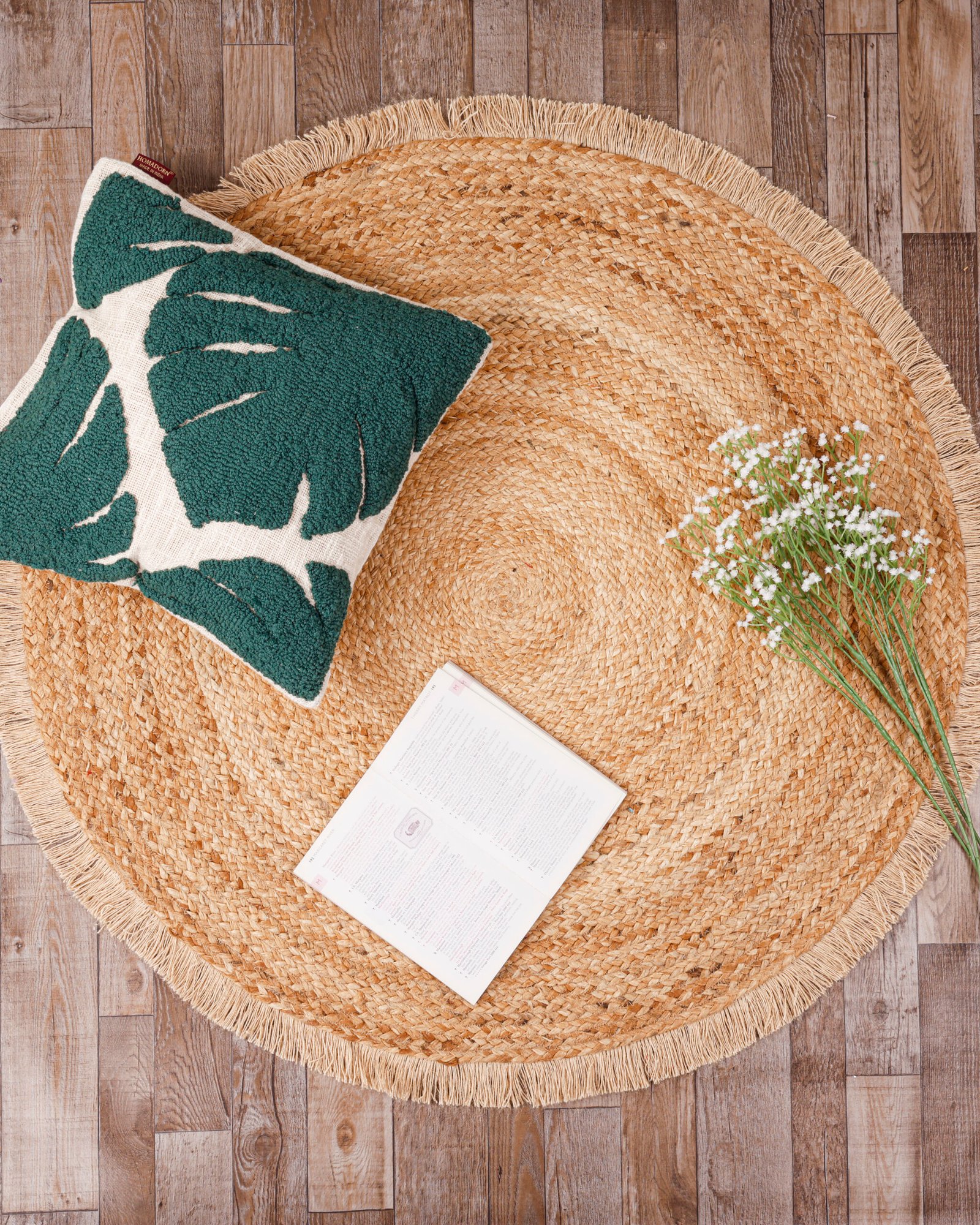 12 (2) Natural Jute Fringe Rug - Image 1