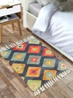 Handmade Multicolor Cotton Modern Rug - Image 5