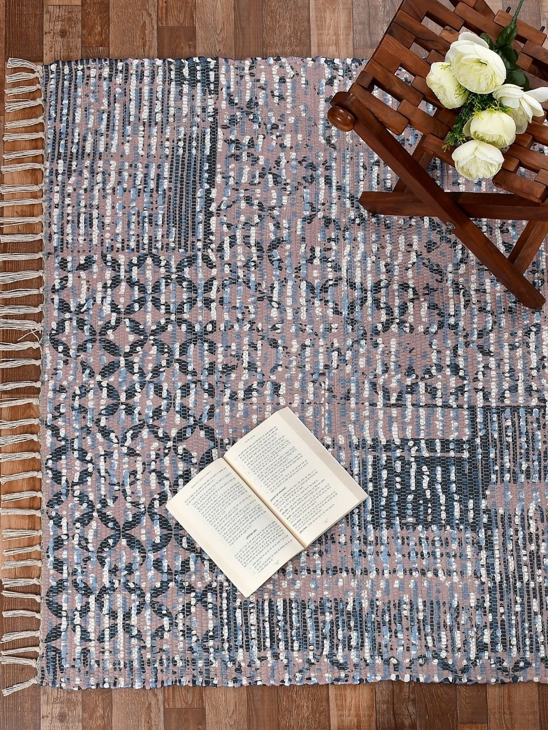 5 Handmade Grey Designed Printed Rug - Image 1