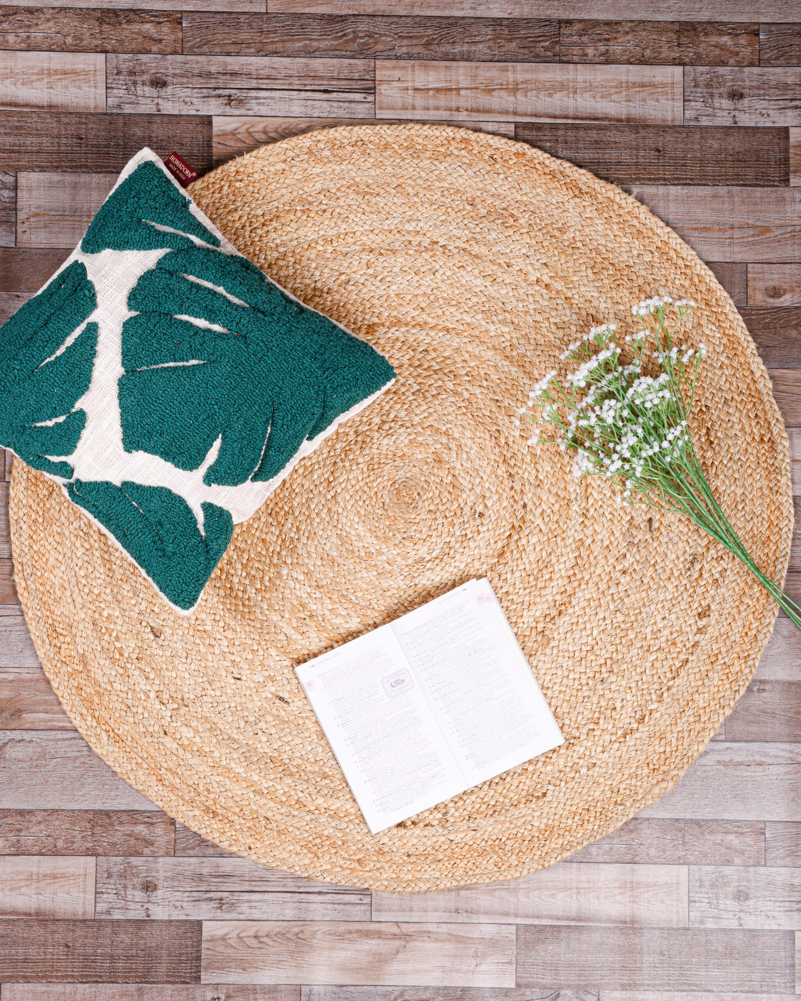 6 (7) Natural Jute Solid Rug - Image 1
