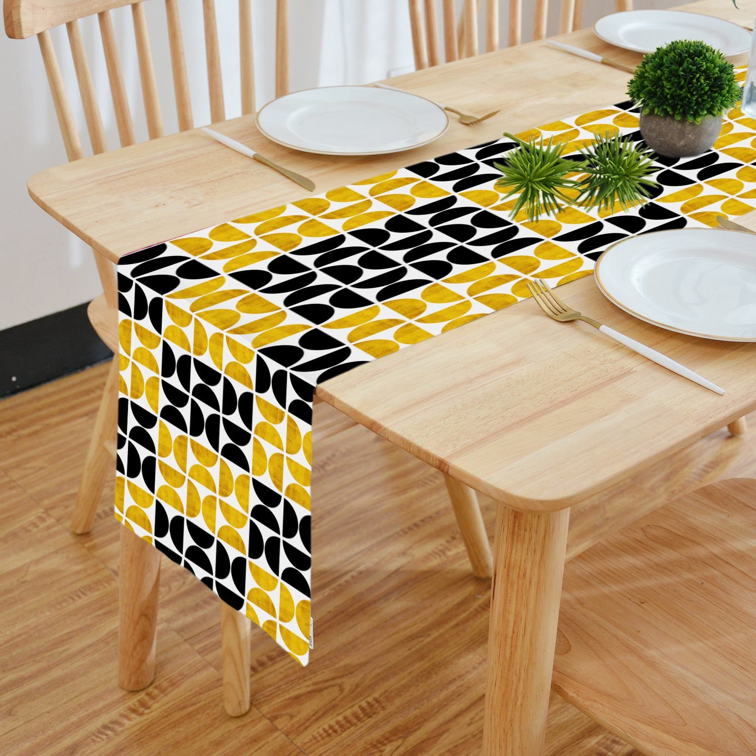 Digital Printed Black-Yellow Table Runner