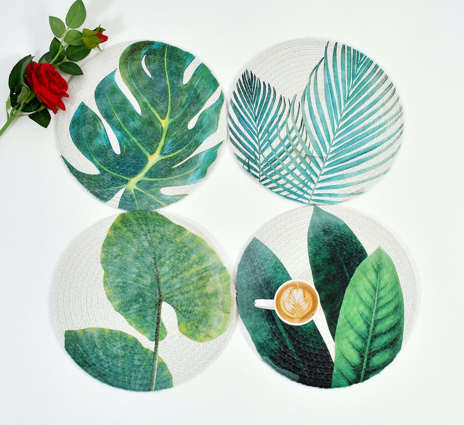 Elegant Printed Round Table Mats
